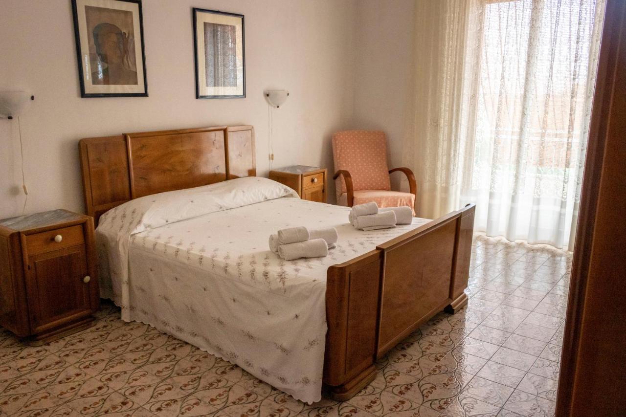 Appartamento Casa Raffaela Modica Esterno foto