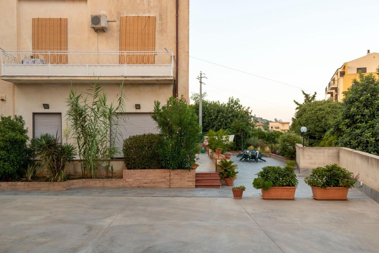 Appartamento Casa Raffaela Modica Esterno foto